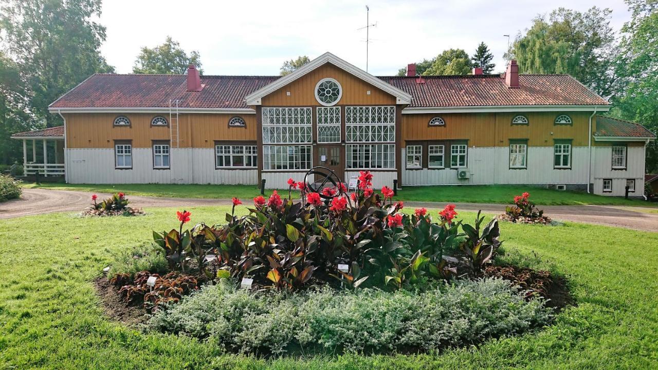 Lepaan Kartanon Toimela Aparthotel ภายนอก รูปภาพ